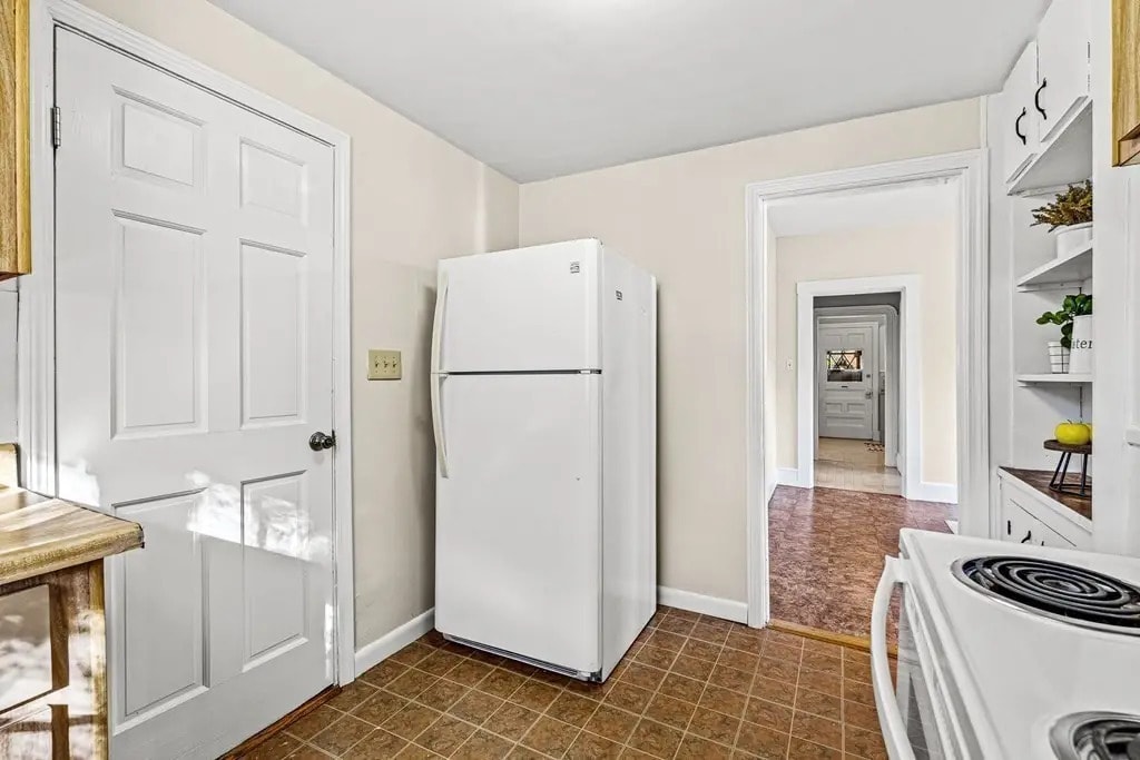 Kitchen - 57 Spring St