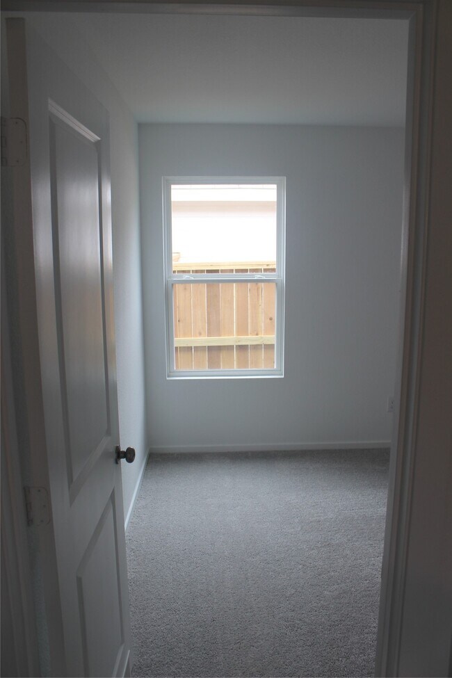 Building Photo - 3128 Twisted Myrtle Dr