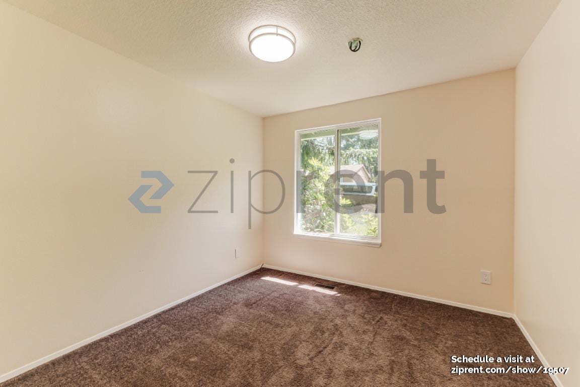 Building Photo - 13543 SW 64th Ave