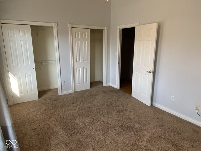 Building Photo - 1026 N New Jersey St