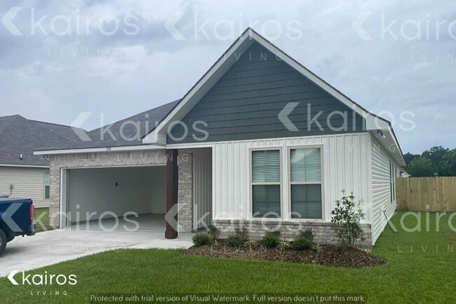 Building Photo - 100 Rainfall Ln