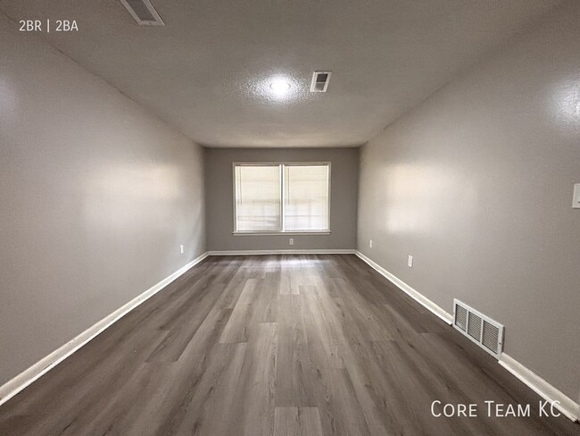 Building Photo - 4723 Mercier St