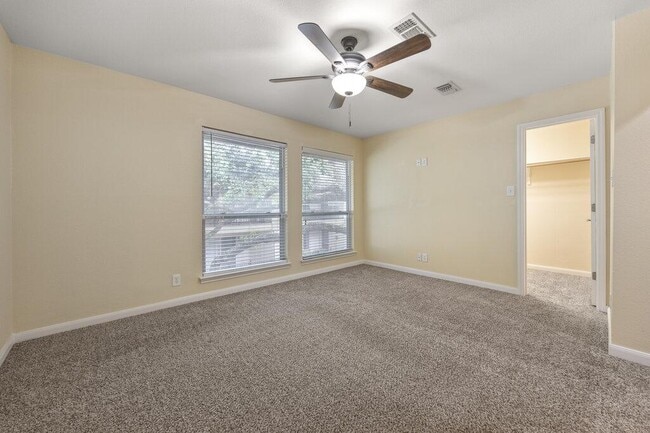 Building Photo - 100 Lorenz Rd