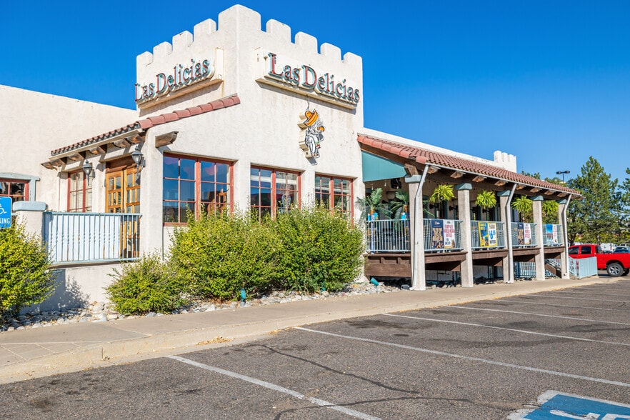 Building Photo - 4816 E Kentucky Ave