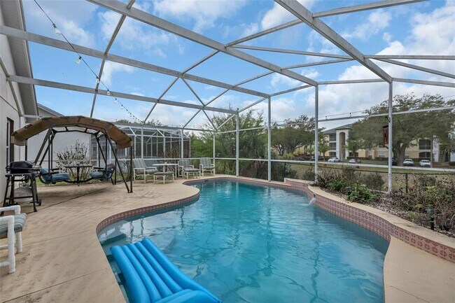 Building Photo - 3024 Bloomsbury Dr