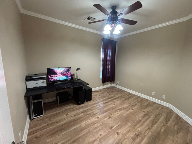 Building Photo - 4-Bedroom Single-Story Home with Solar & RV Parking