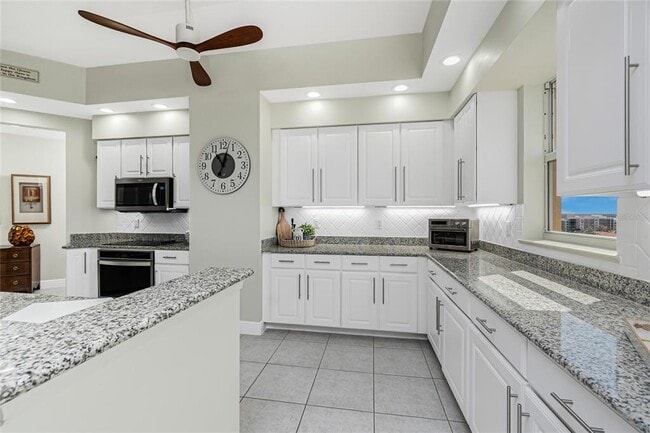 Building Photo - 3313 Sunset Key Cir