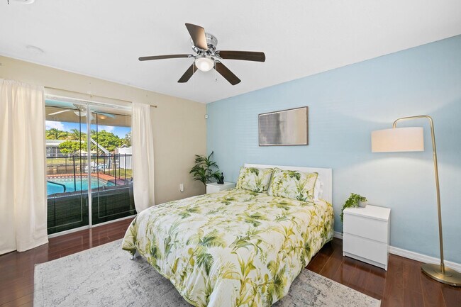 Building Photo - 1601 NE 63rd St