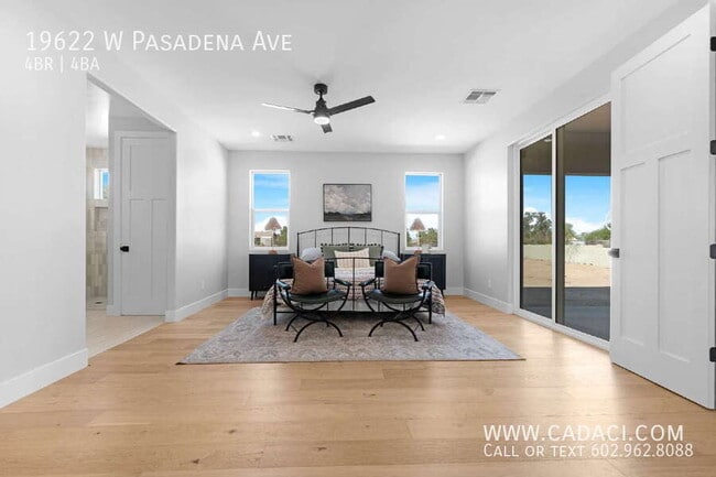 Building Photo - 19622 W Pasadena Ave