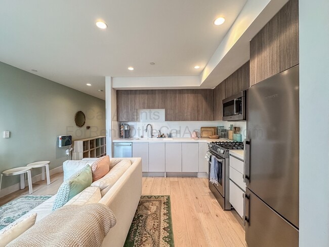 Building Photo - 2747 San Pablo Ave