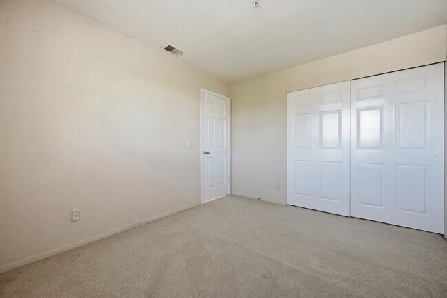 Building Photo - 4125 Fireside Ct