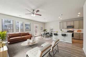 Building Photo - 111 Amber Fields Trail