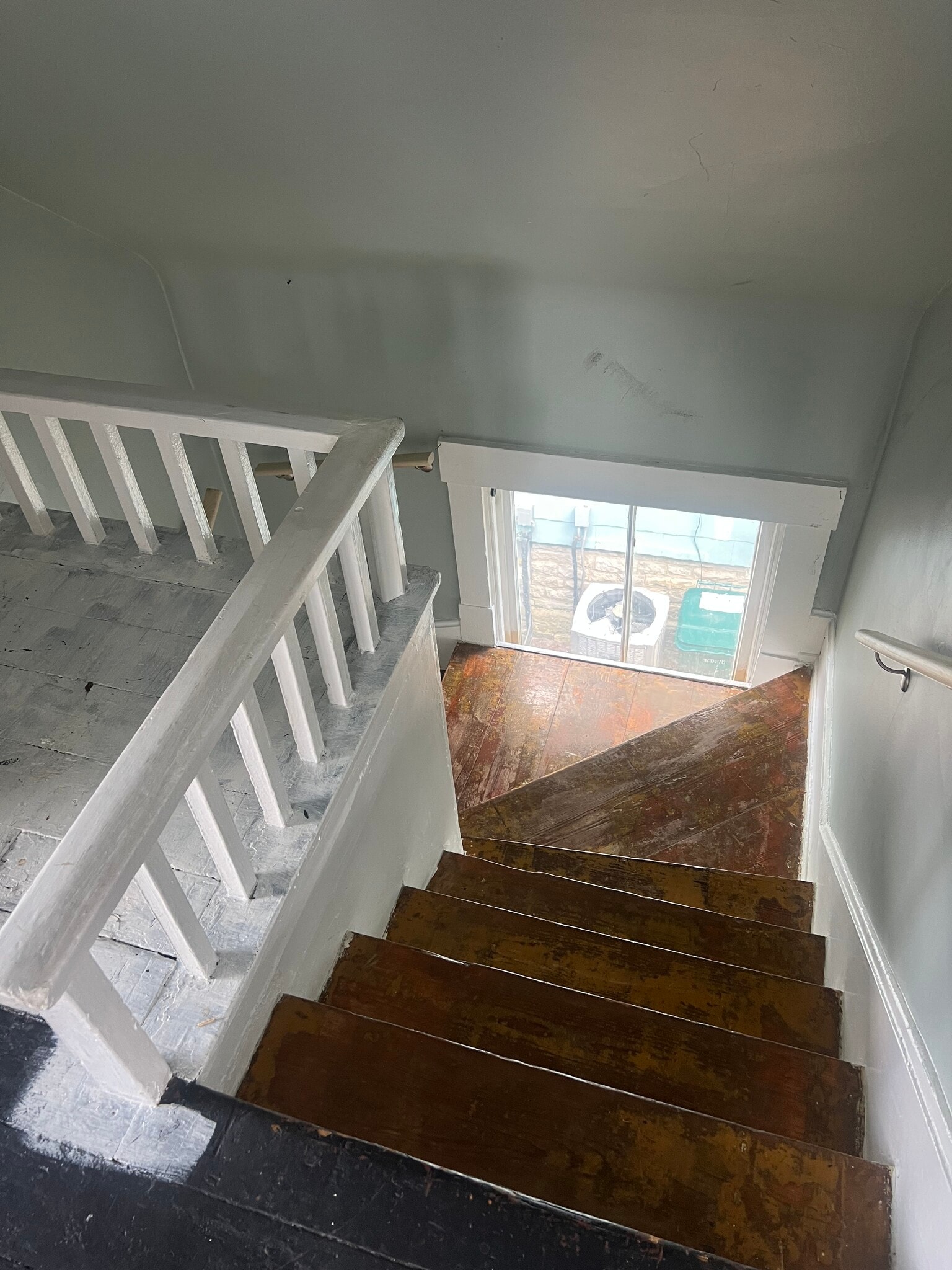 Steps from 3rd floor - 414 Tusculum Ave