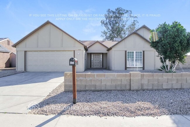 Building Photo - 4501 N 106th Dr