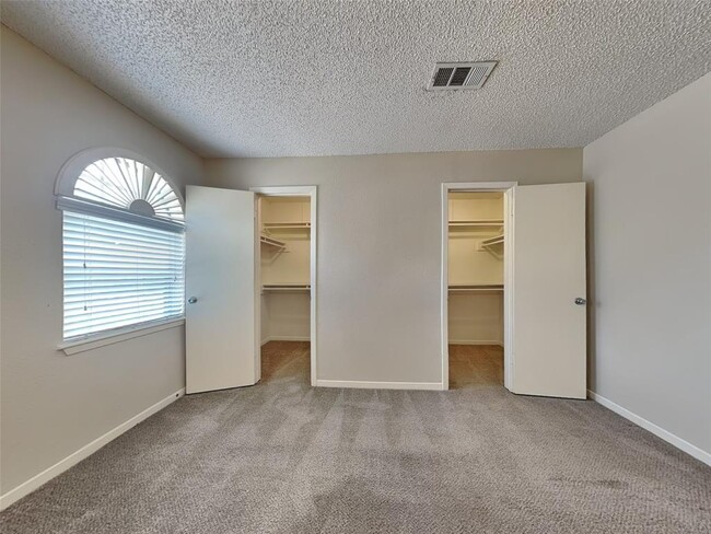 Building Photo - 16726 Britford