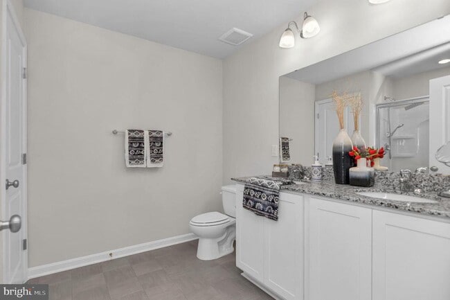 Building Photo - 3148 White Tail Dr