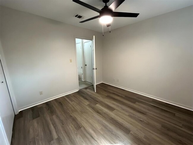 Building Photo - 7600 St Amant Pl