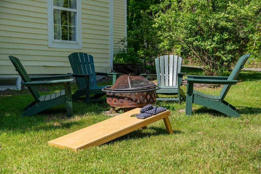 Building Photo - 1104 Crowe Rd