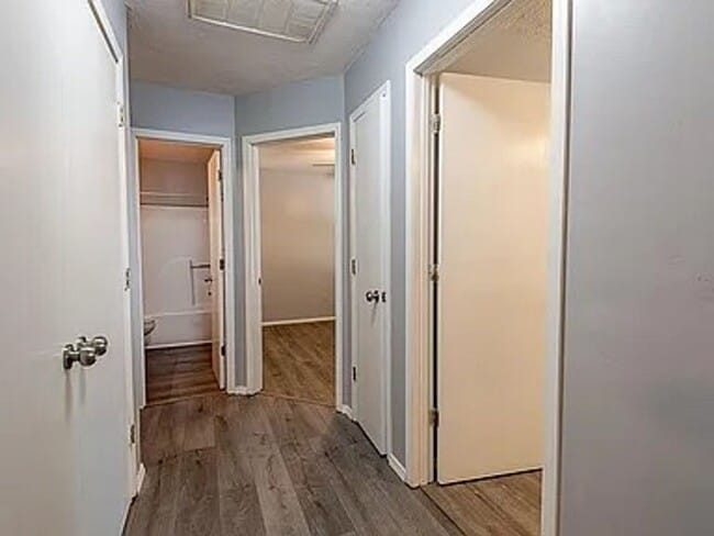 Building Photo - 3 Bed 2 Bath 2 Car Garage 1/2 off 1st Months Rent