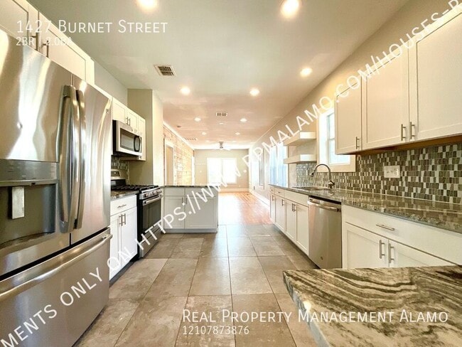 Building Photo - 1427 Burnet St