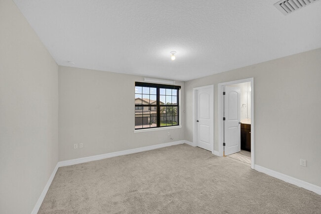 Building Photo - 4995 Cavelletti Rd
