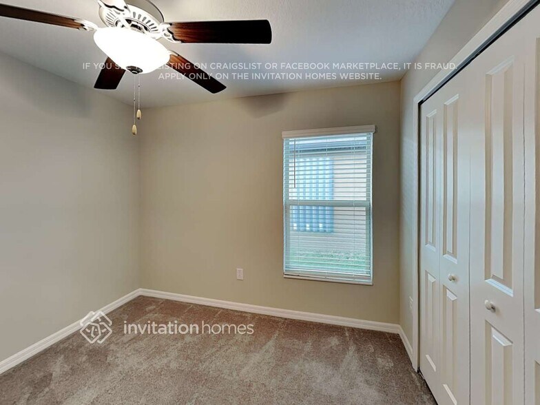 Building Photo - 1549 Blue Rose Dr