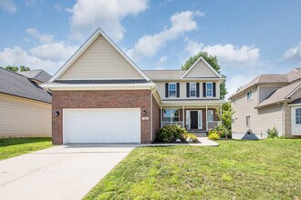 Building Photo - 348 Sedgewood Ln
