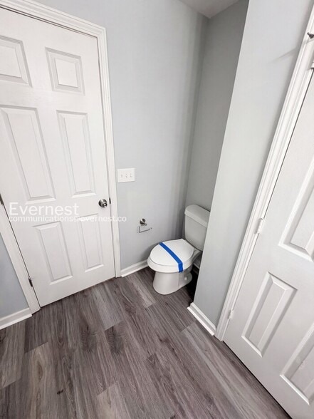 Building Photo - 3908 Old Ivy Ct