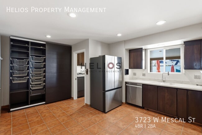 Building Photo - 3723 W Mescal St