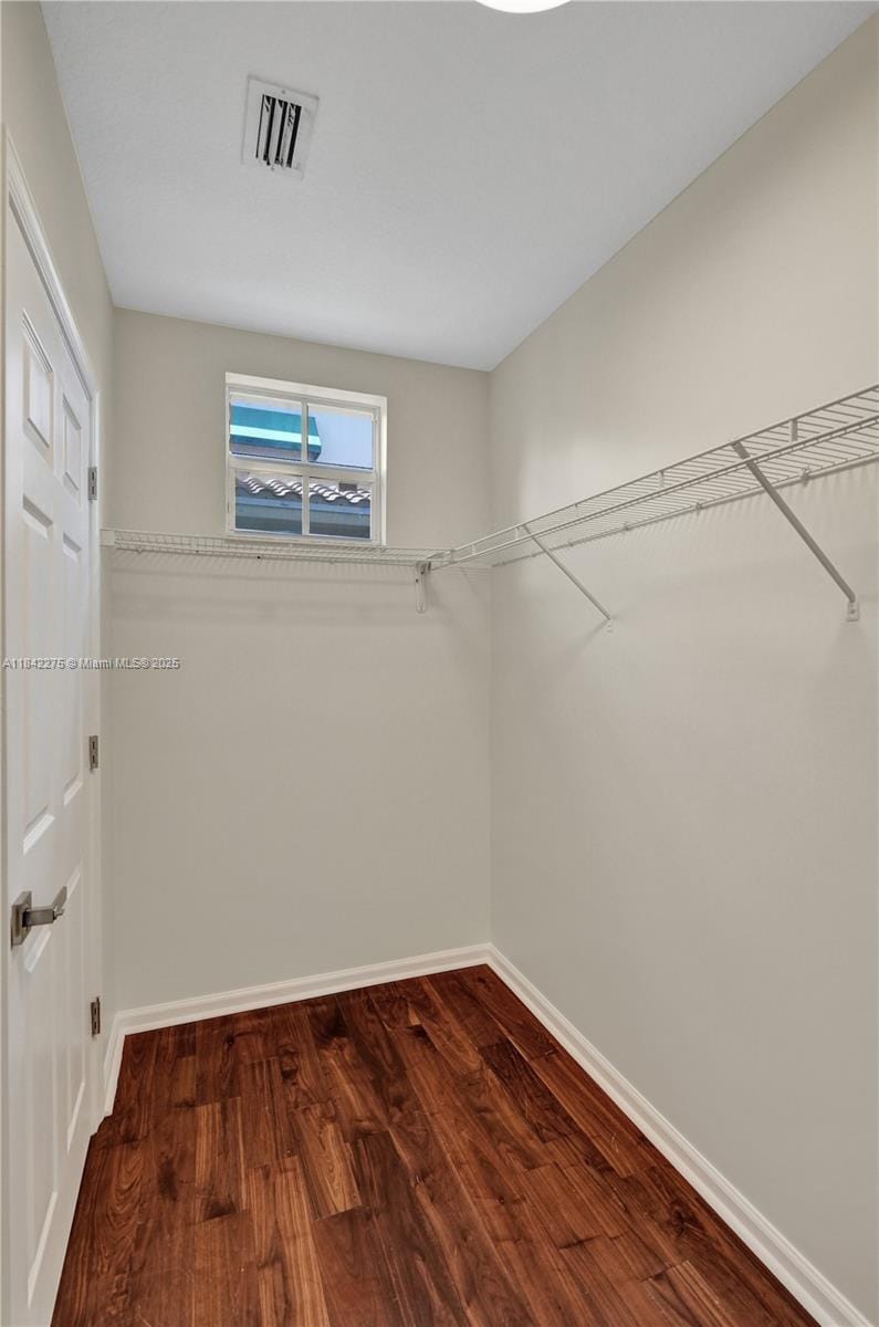 Building Photo - 1033 NE 17th Way