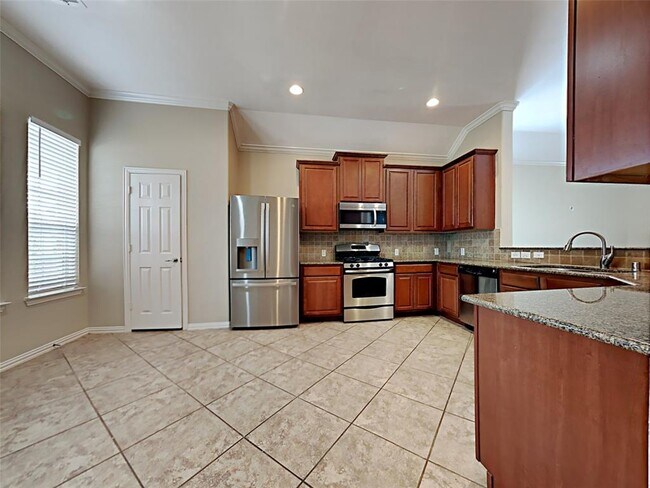 Building Photo - 5206 Southern Orchard Ln
