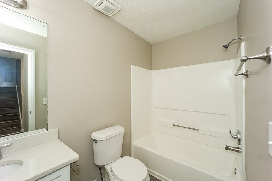 Building Photo - 3797 Cedar Trace Ln