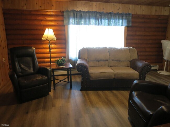 Building Photo - 2 br, 1 bath Duplex - 4829 Da Niece St Uni...