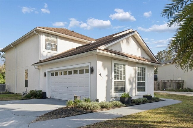 Building Photo - 140 Corral Cir