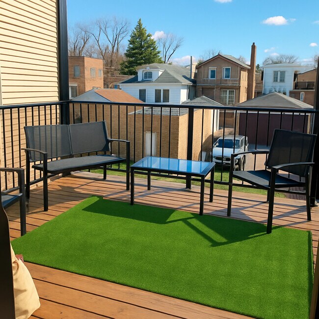 Building Photo - 5756 N Campbell Ave