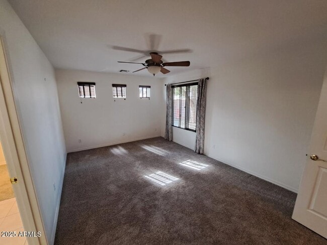 Building Photo - 3707 E Rolling Green Way