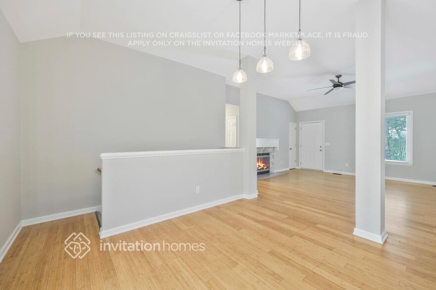 Building Photo - 816 Restover Ct