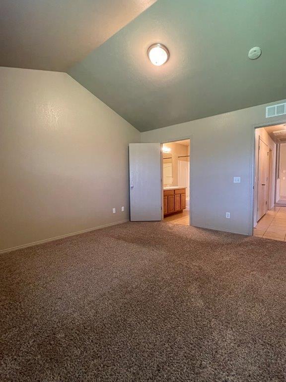 Building Photo - 3631 Vanguard Dr