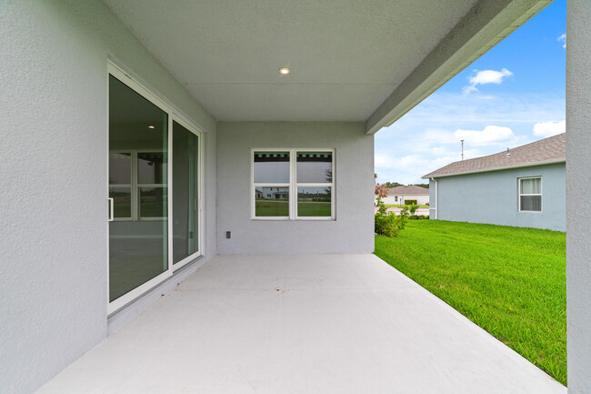 Building Photo - 6555 Pomello Ct