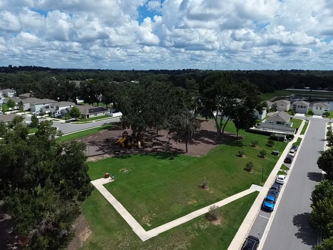 Building Photo - 13559 Southern Magnolia Dr