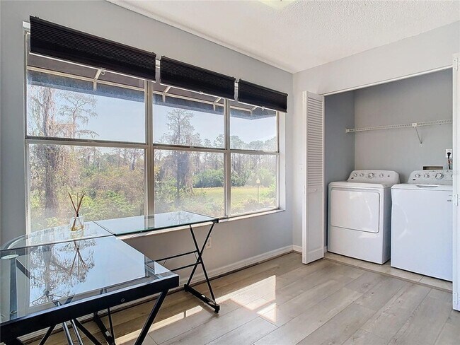 Building Photo - 5144 Conroy Rd