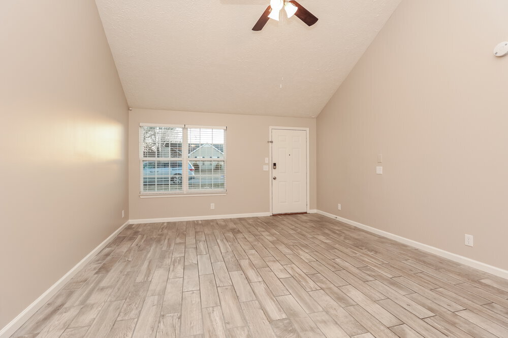 Building Photo - 1411 Owasa Trail