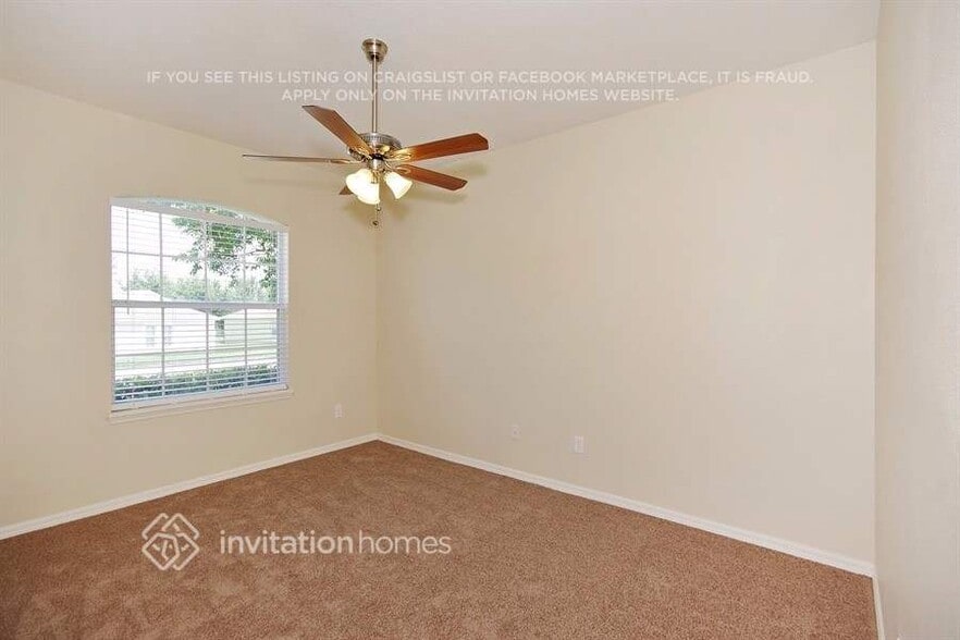 Building Photo - 569 Azalea Bloom Dr