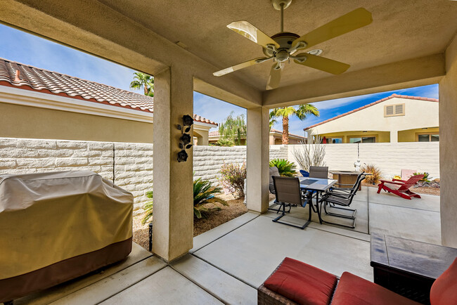 Building Photo - 80538 Avenida Camarillo