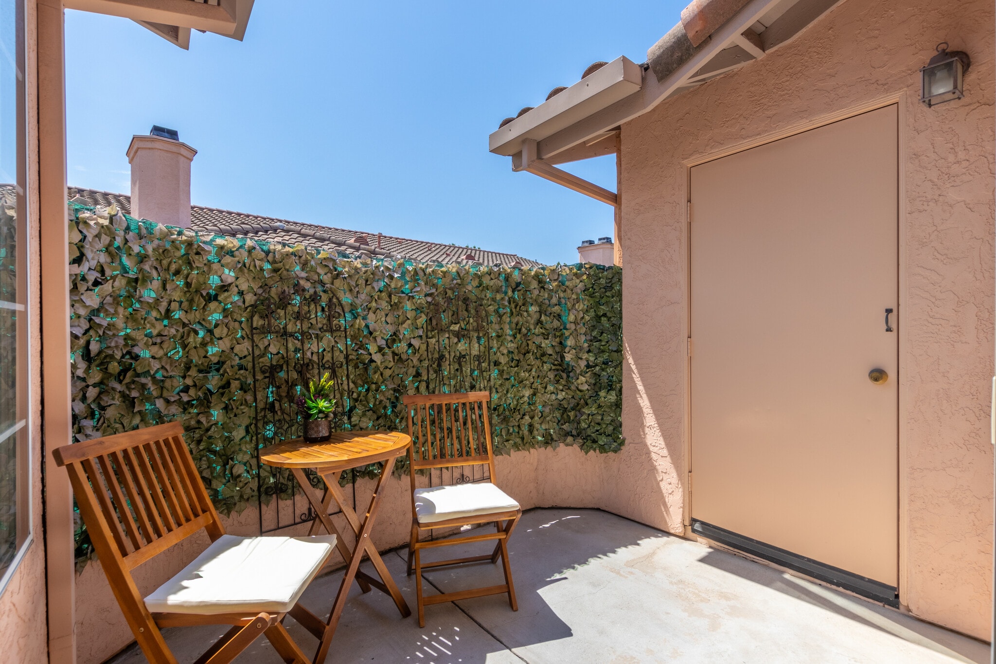 Building Photo - 18686 Caminito Cantilena