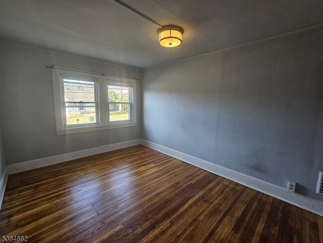 Building Photo - 378 South St