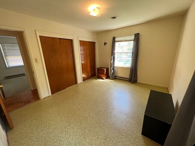 Building Photo - 43 Merganser Ct