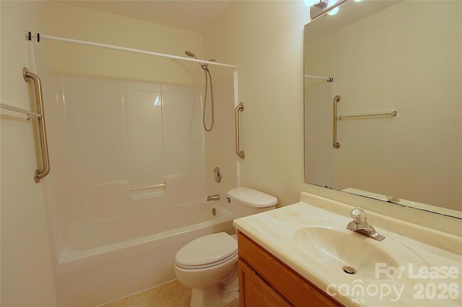 Building Photo - 309 Hamilton St