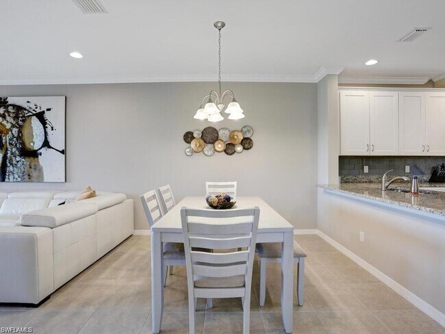 Building Photo - 9378 Pocida Ct