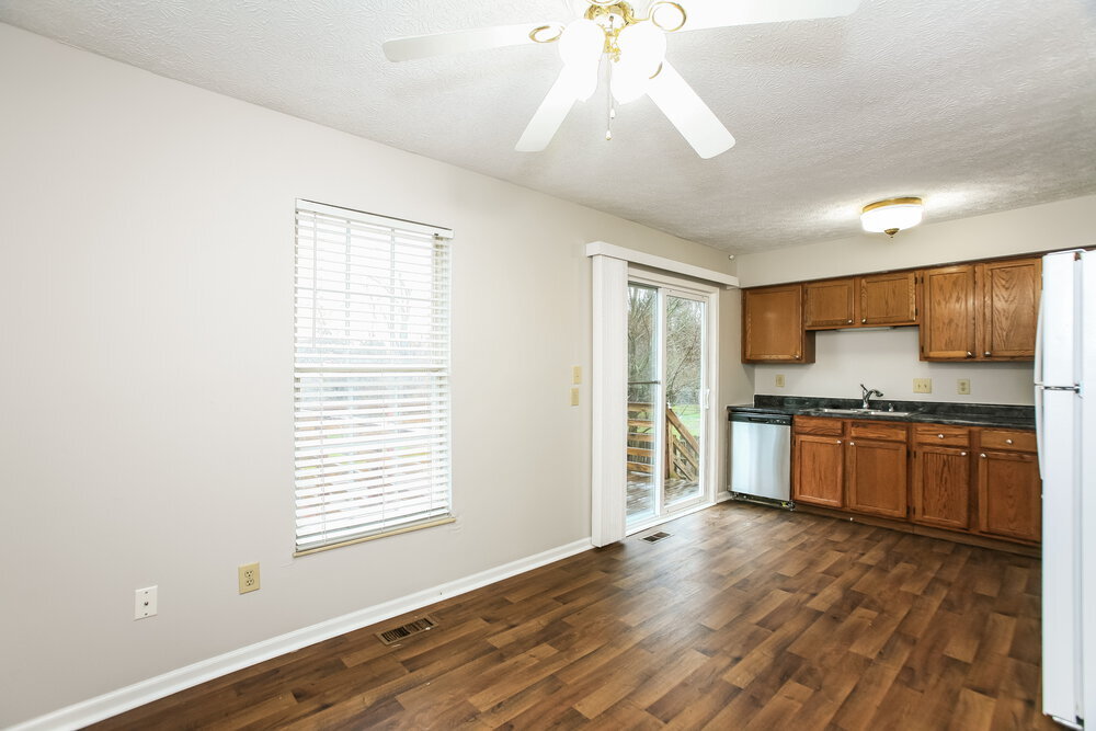 Building Photo - 5467 Petersburg Pkwy